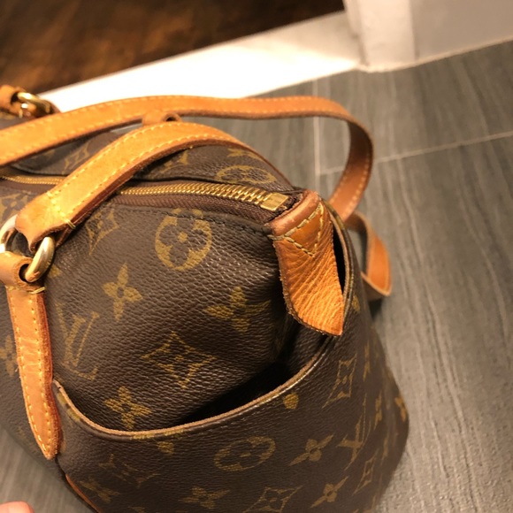 Louis Vuitton Handbags - Lv addtl listing